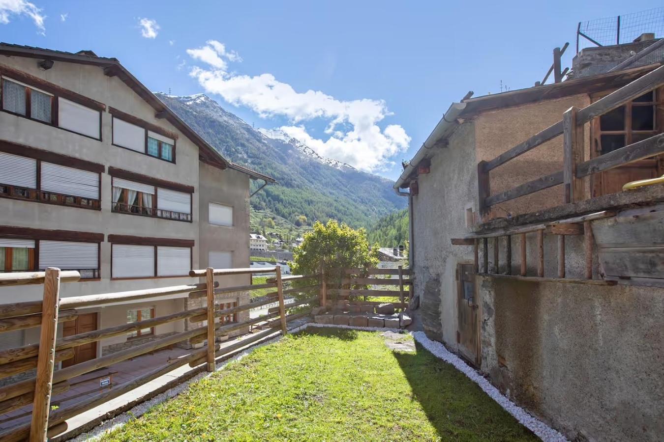 Maison De La Musique Cogne Exteriör bild